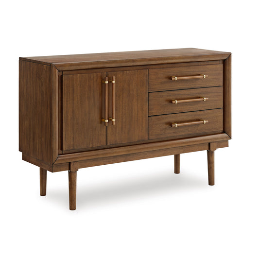 Lyncott Dining Room Server