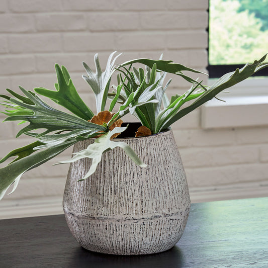 Claymount Vase
