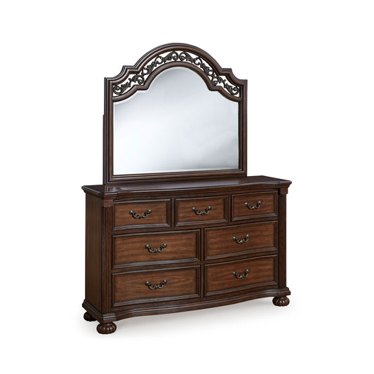 Lavinton Bedroom Set