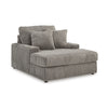 Lindyn Chaise