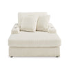 Lindyn Chaise