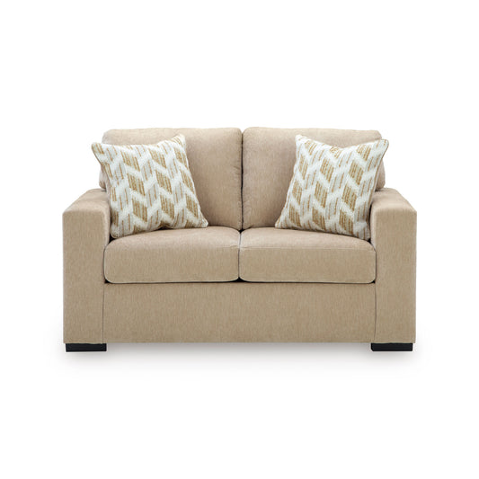 MaKaylen Loveseat
