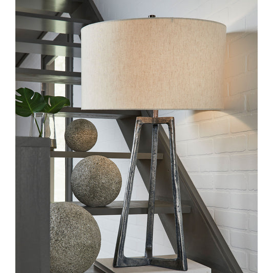 Ryandale Metal Table Lamp